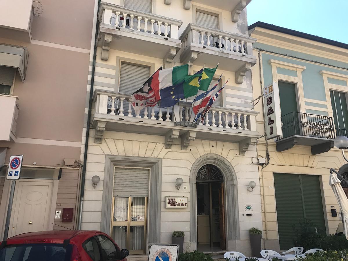 Hotel Bali Viareggio Kültér fotó